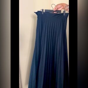 Vintage Pleated Maxi Skirt